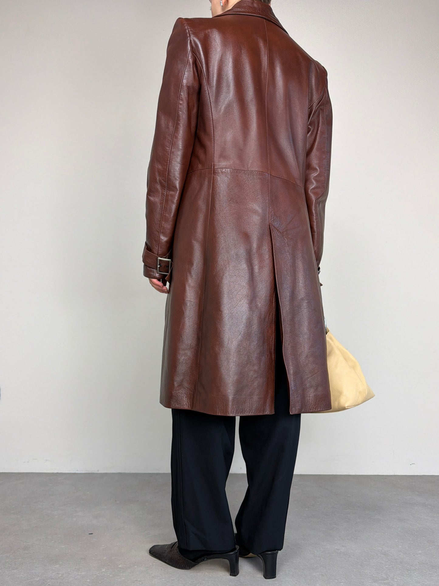 Trench vintage in vera pelle marrone