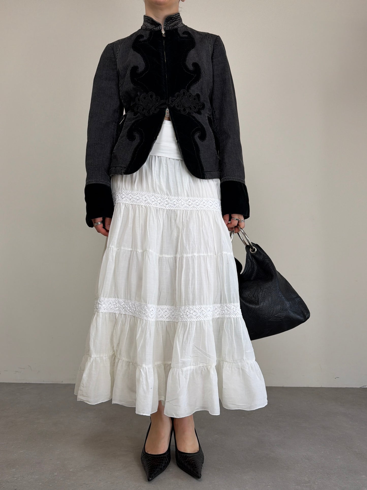 Giacca vintage in denim con applicazioni in velluto