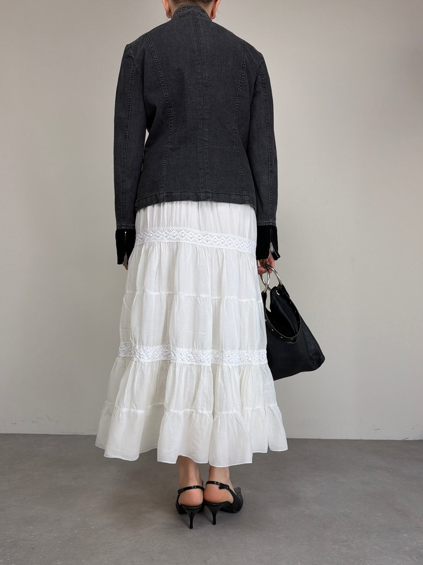 Giacca vintage in denim con applicazioni in velluto