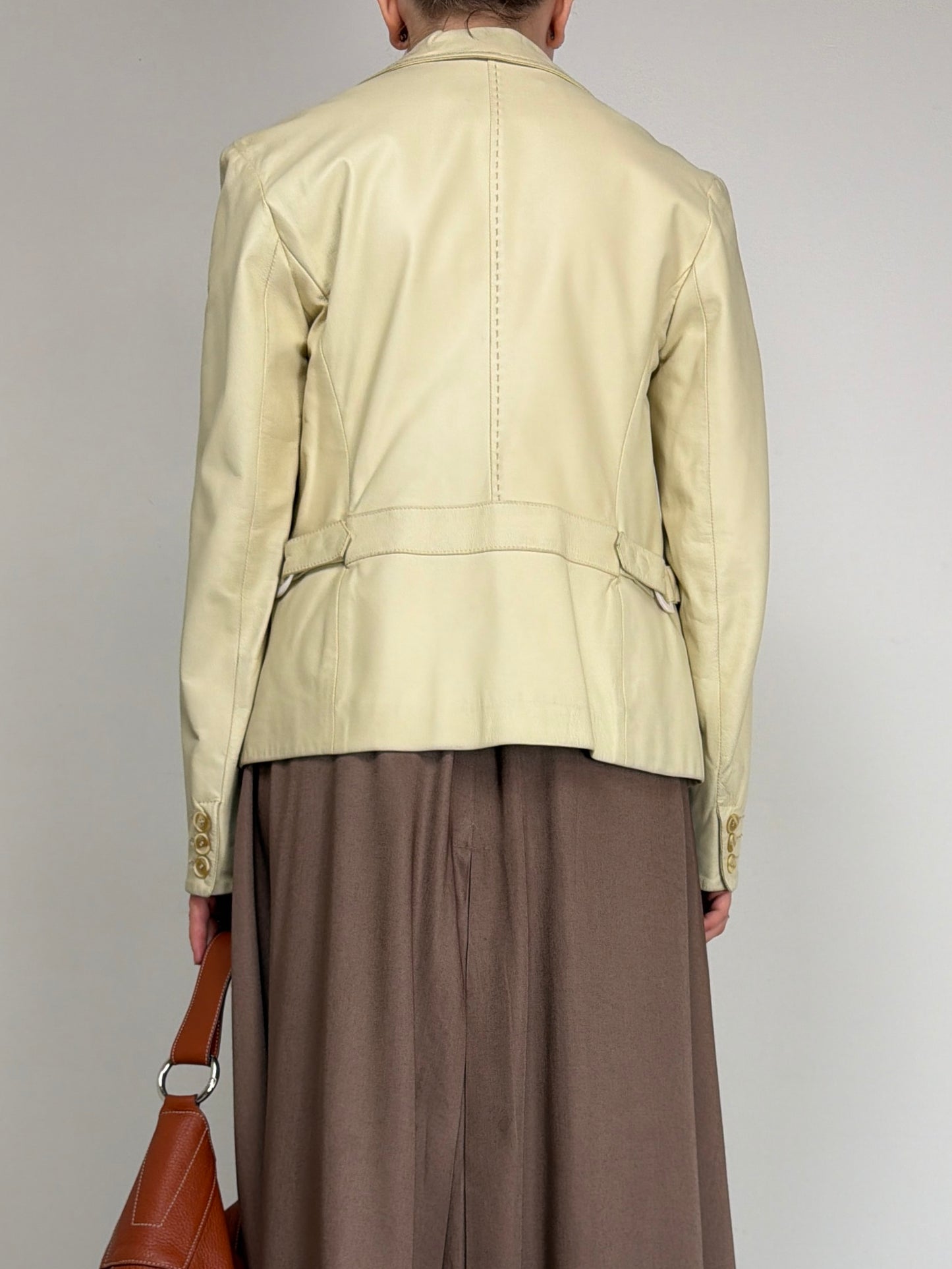 Blazer Made in Italy in vera pelle color burro