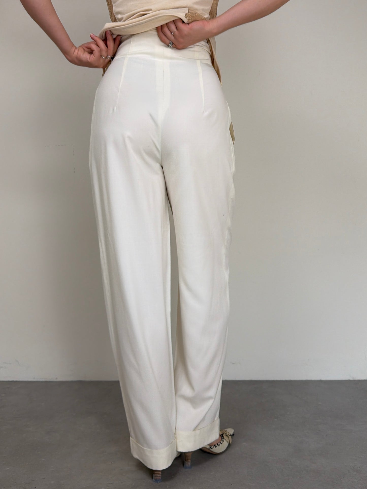 Pantalone vintage bianco latte in viscosa e seta