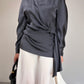 Blusa in pura seta grigia con drappeggio