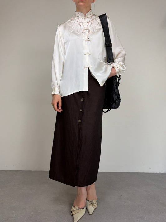Blusa orientale in seta con ricami fatti a mano
