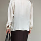 Blusa orientale in seta con ricami fatti a mano