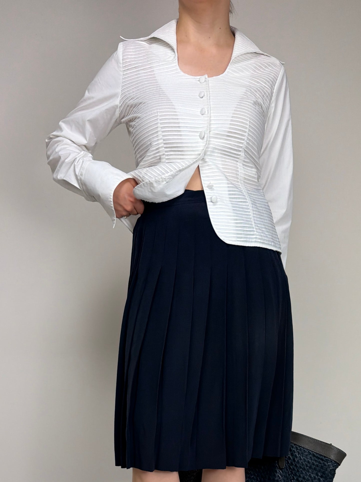 Camicia vintage in cotone con pieghe