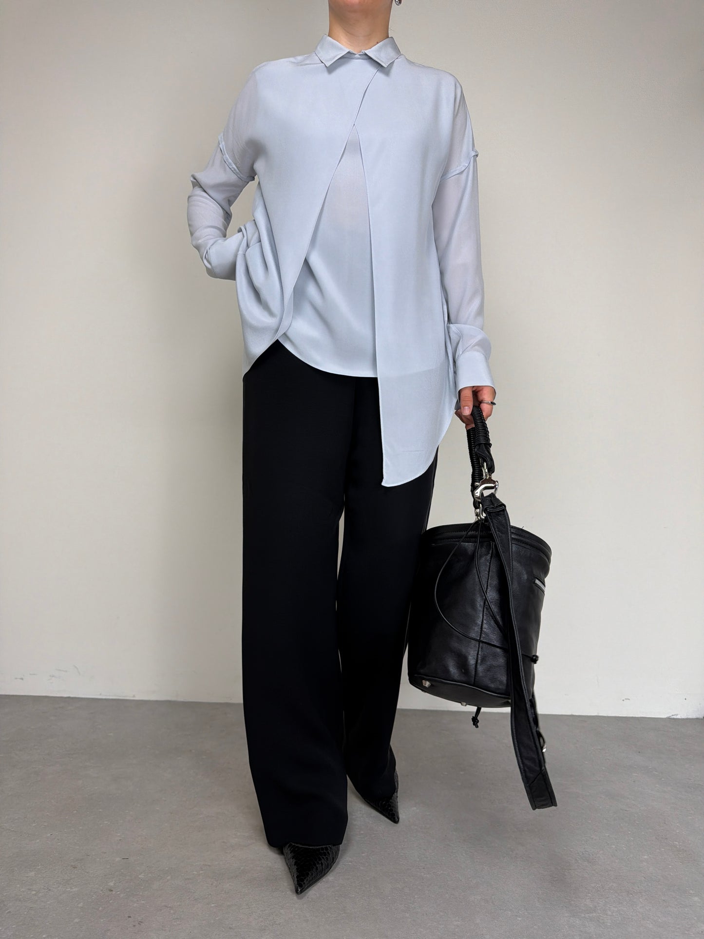 Blusa 100% seta made in Italy color ghiaccio