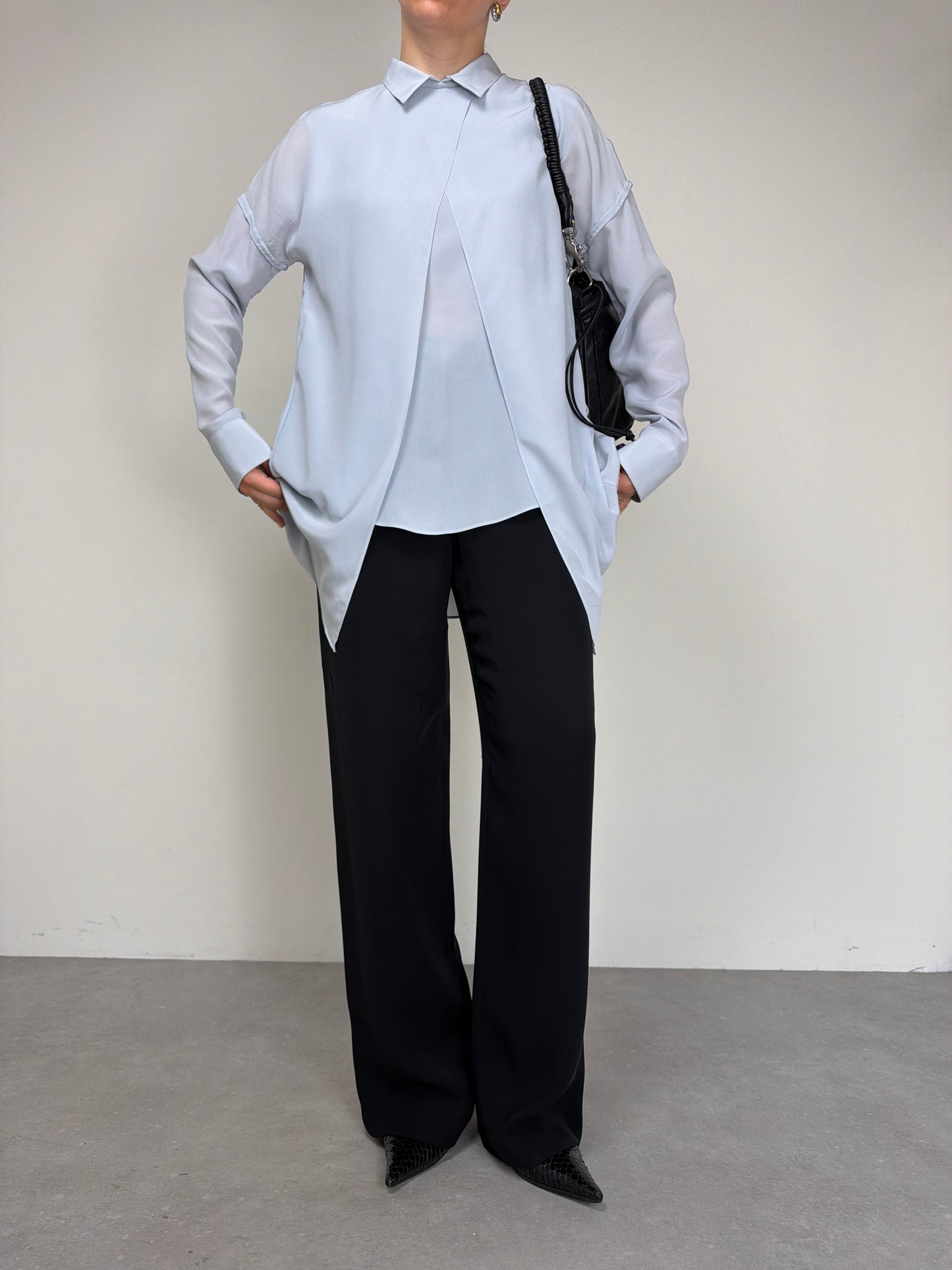 Blusa 100% seta made in Italy color ghiaccio