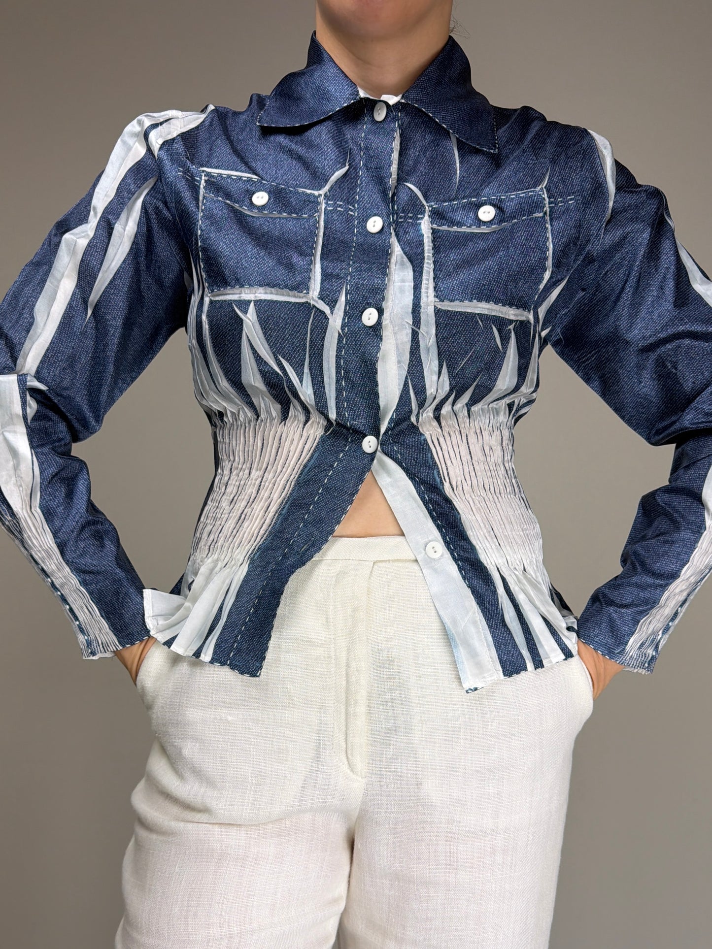 Camicetta vintage stampa denim effetto crinkle