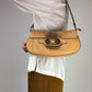 Borsa in vera pelle con dettagli in metallo