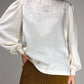 Blusa in seta ricamata a mano