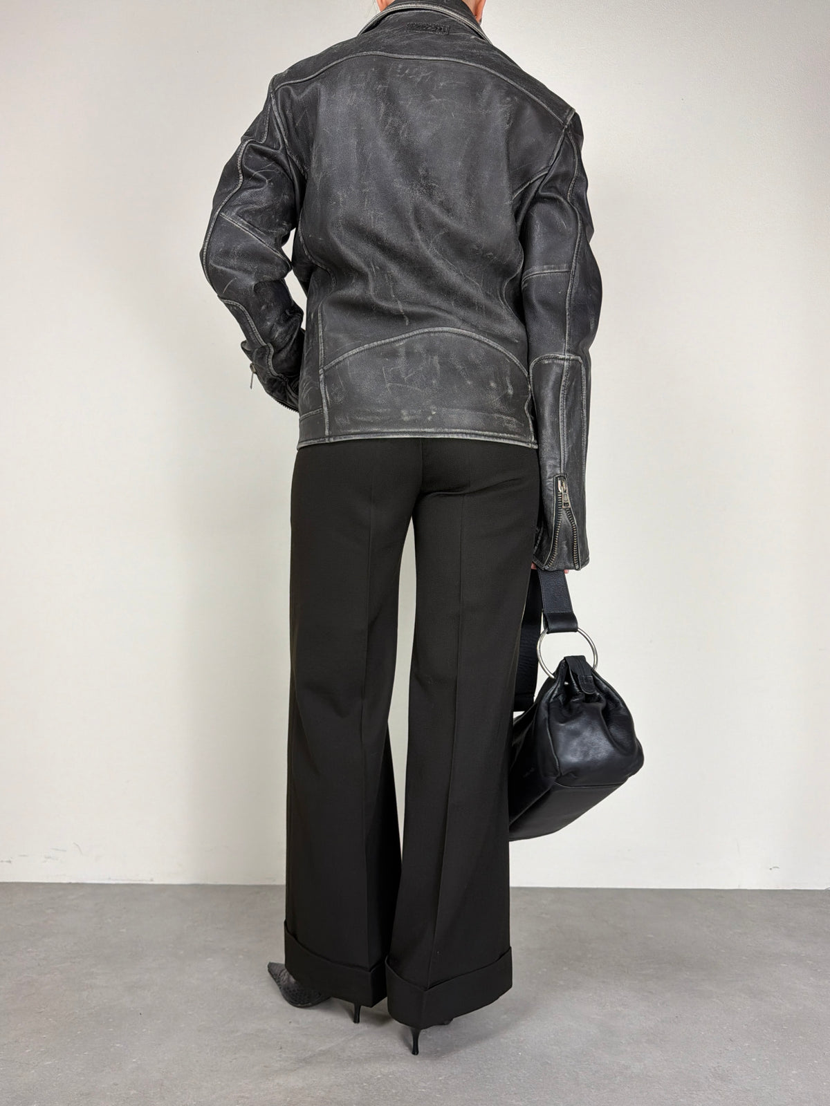 Chiodo in vera pelle effetto distressed