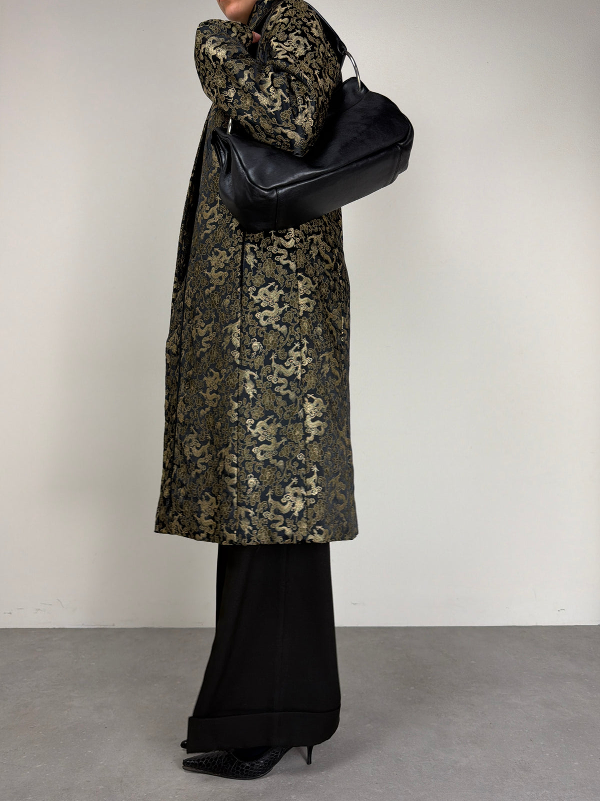 Cappotto vintage made in italy in jacquard con motivo orientale
