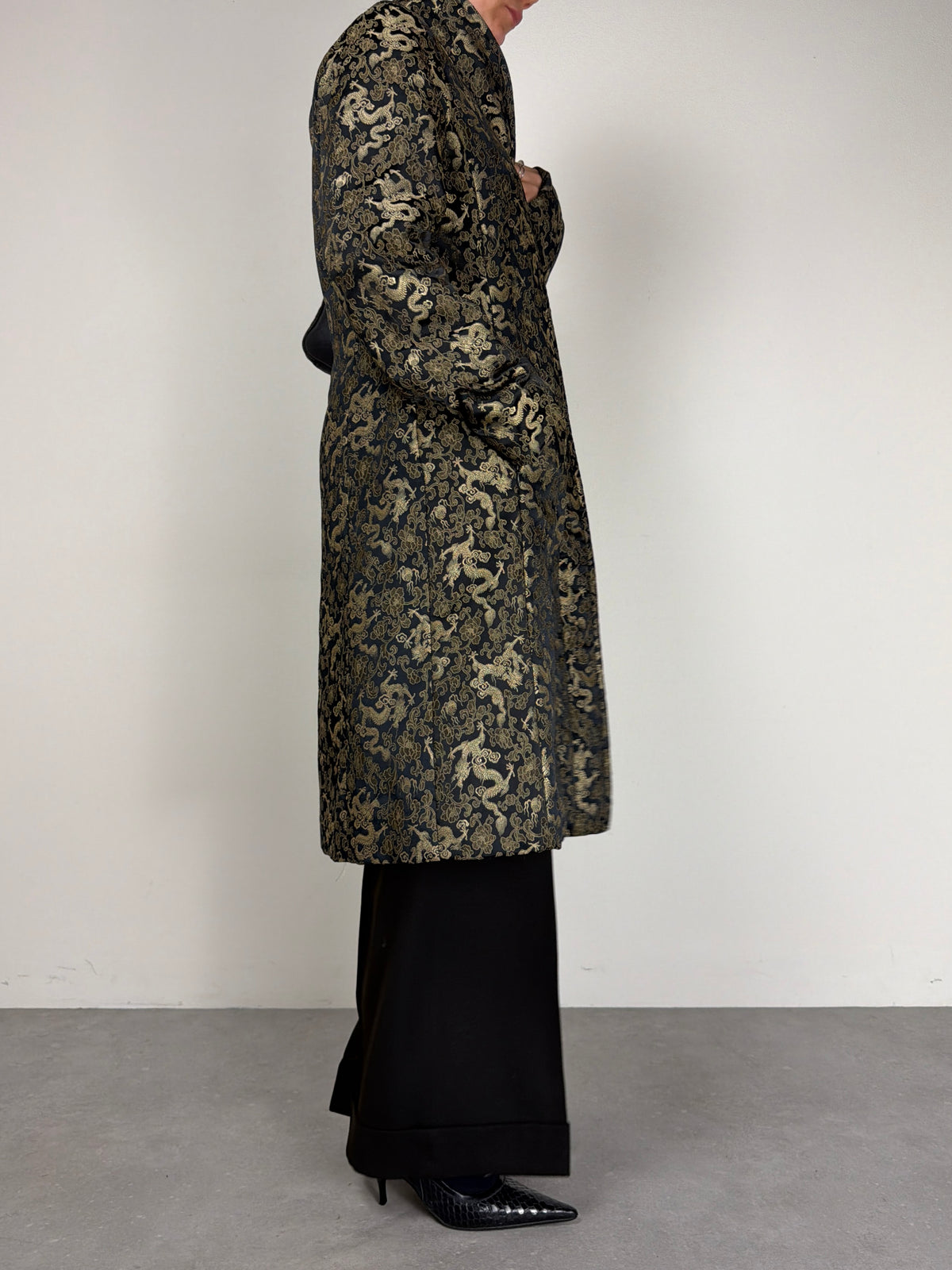 Cappotto vintage made in italy in jacquard con motivo orientale