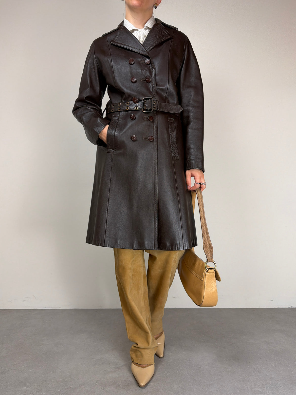 Trench vintage in vera pelle marrone