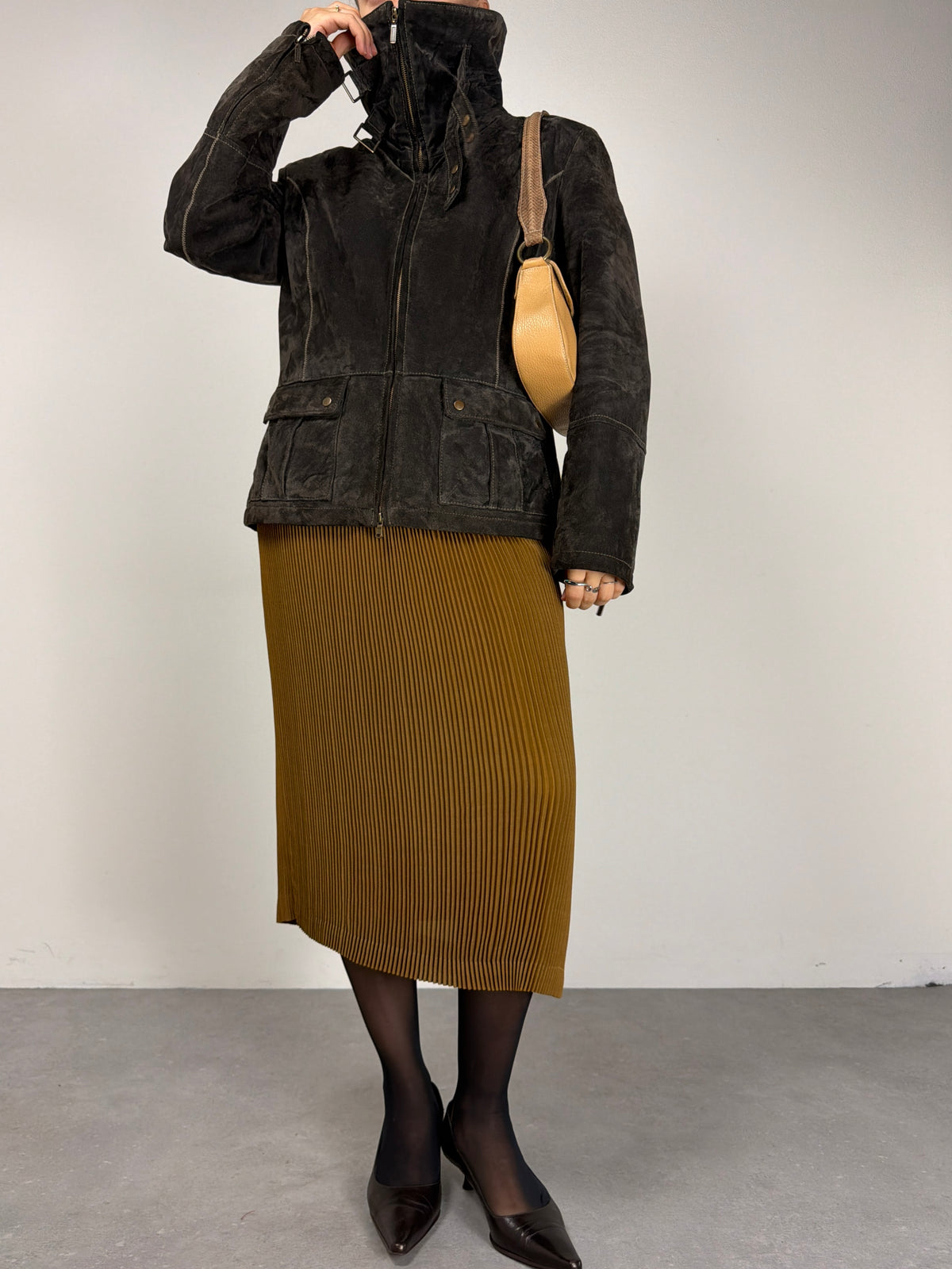 Giacca in vera pelle scamosciata