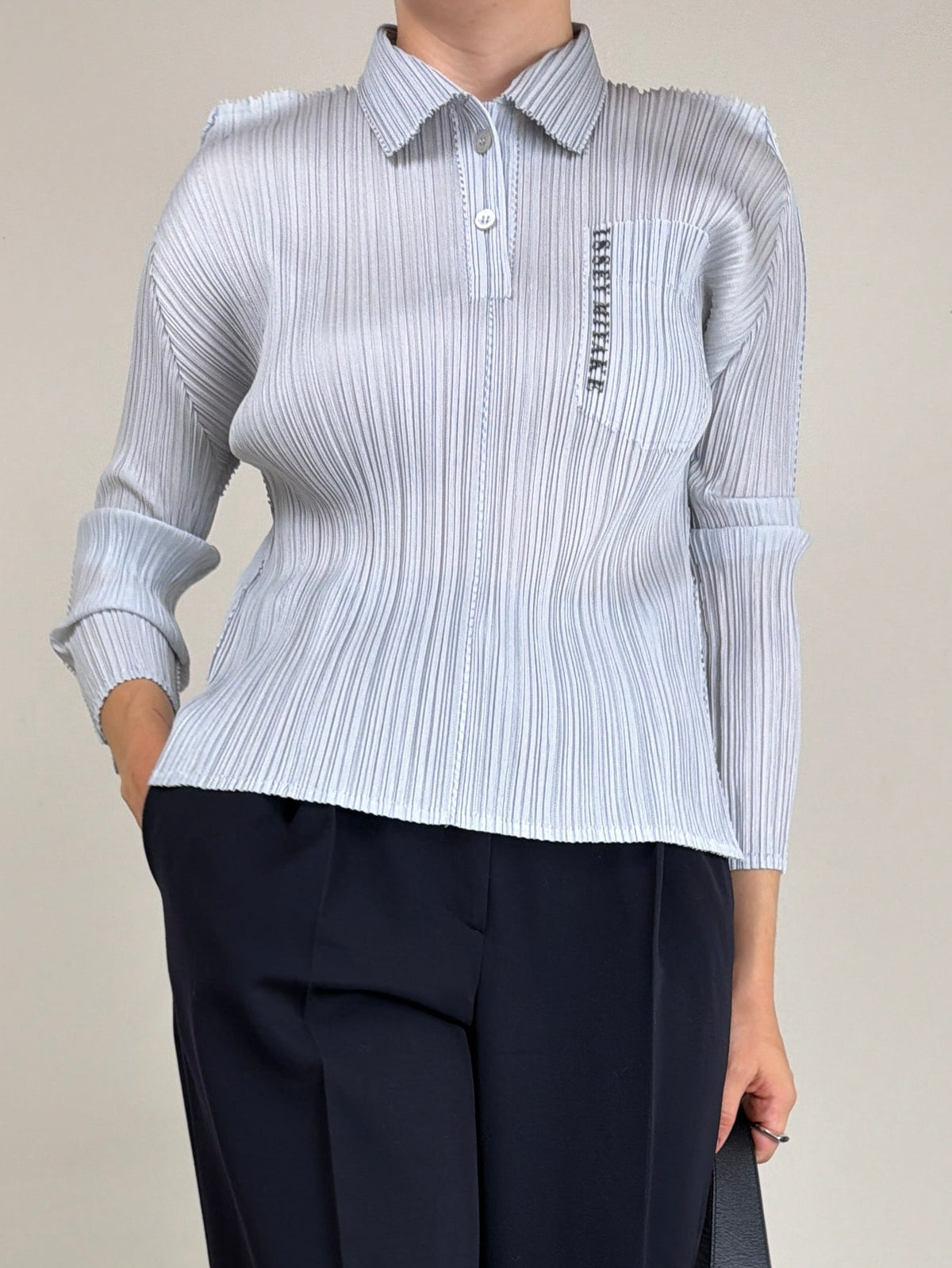 Top PLEATS PLEASE Issey Miyake