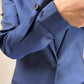 Blazer strutturato in pura lana con dettaglio del piercing sul retro
