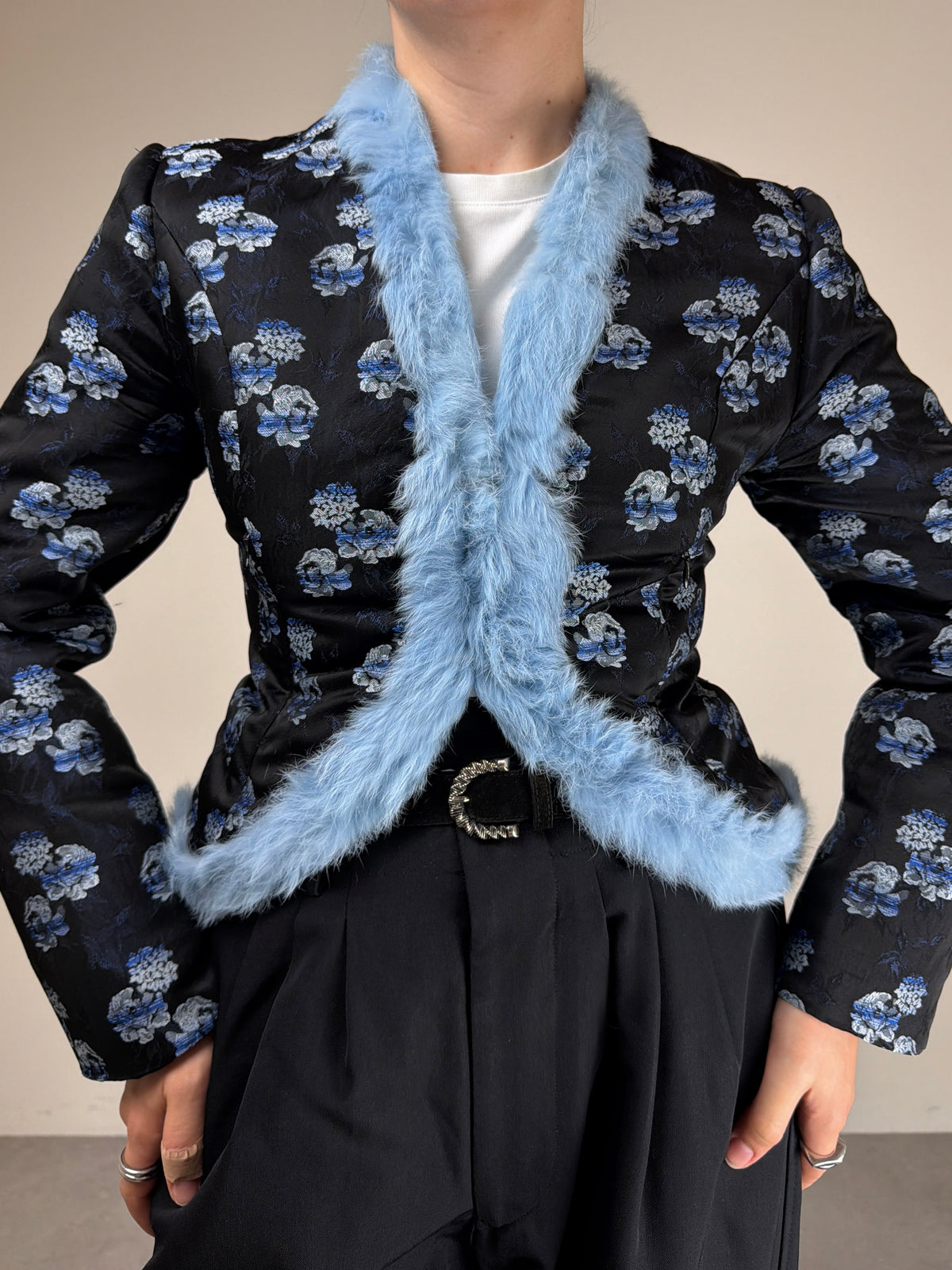 Giacca vintage in jacquard con pelliccia