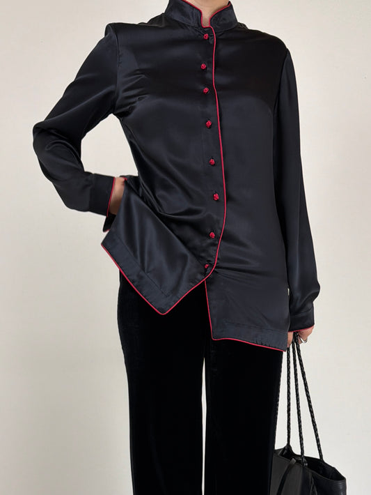 Camicia in pura seta con bottoni a nodo