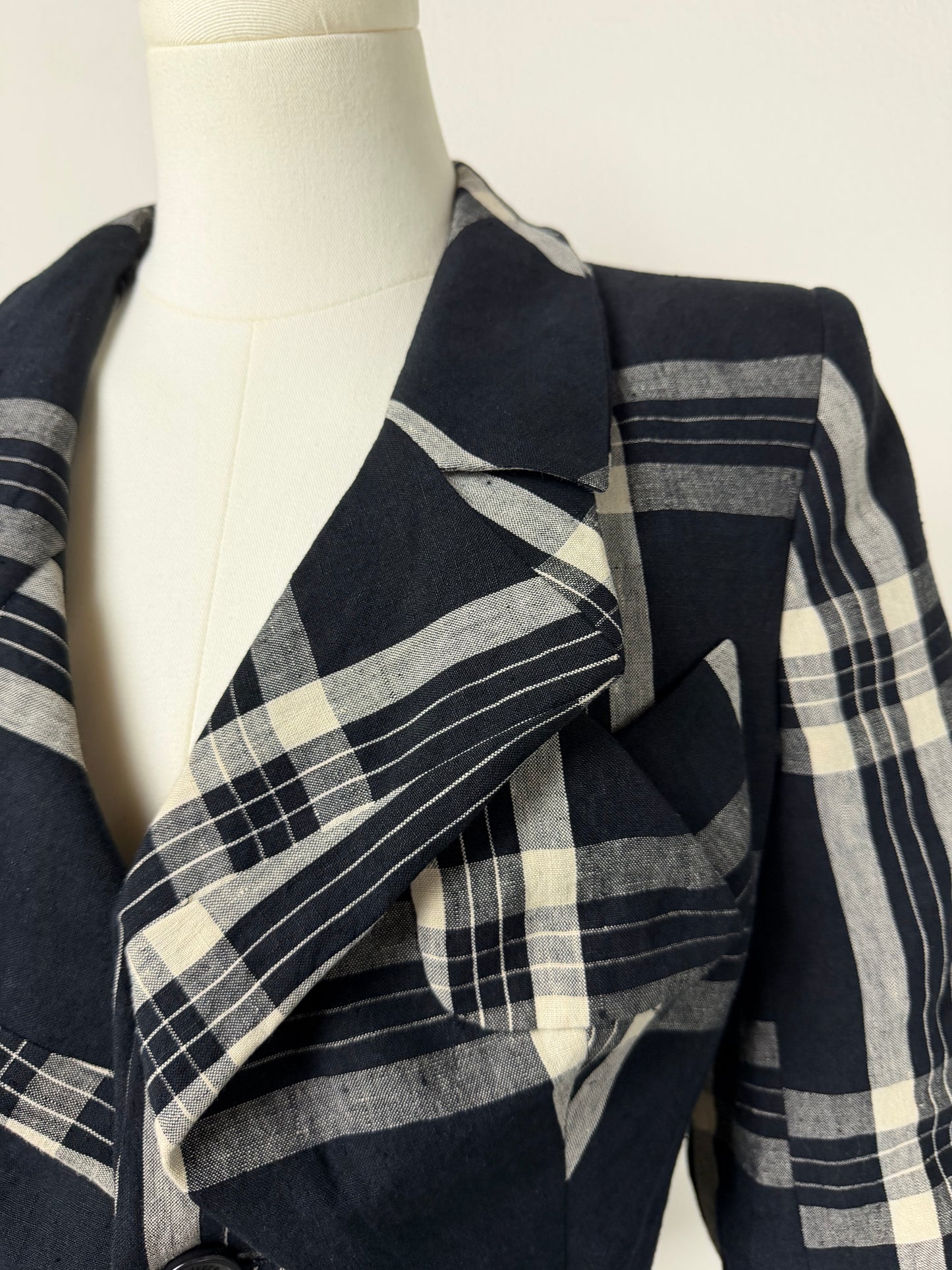 VIVIENNE WESTWOOD "drunken" jacket in lino