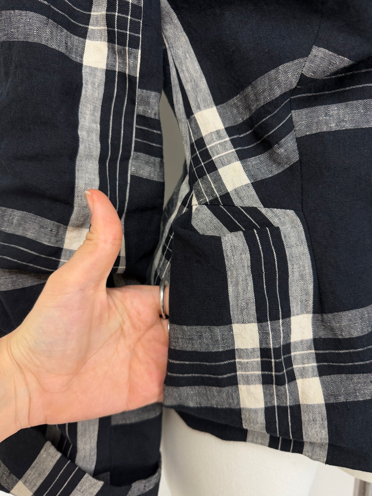 VIVIENNE WESTWOOD "drunken" jacket in lino