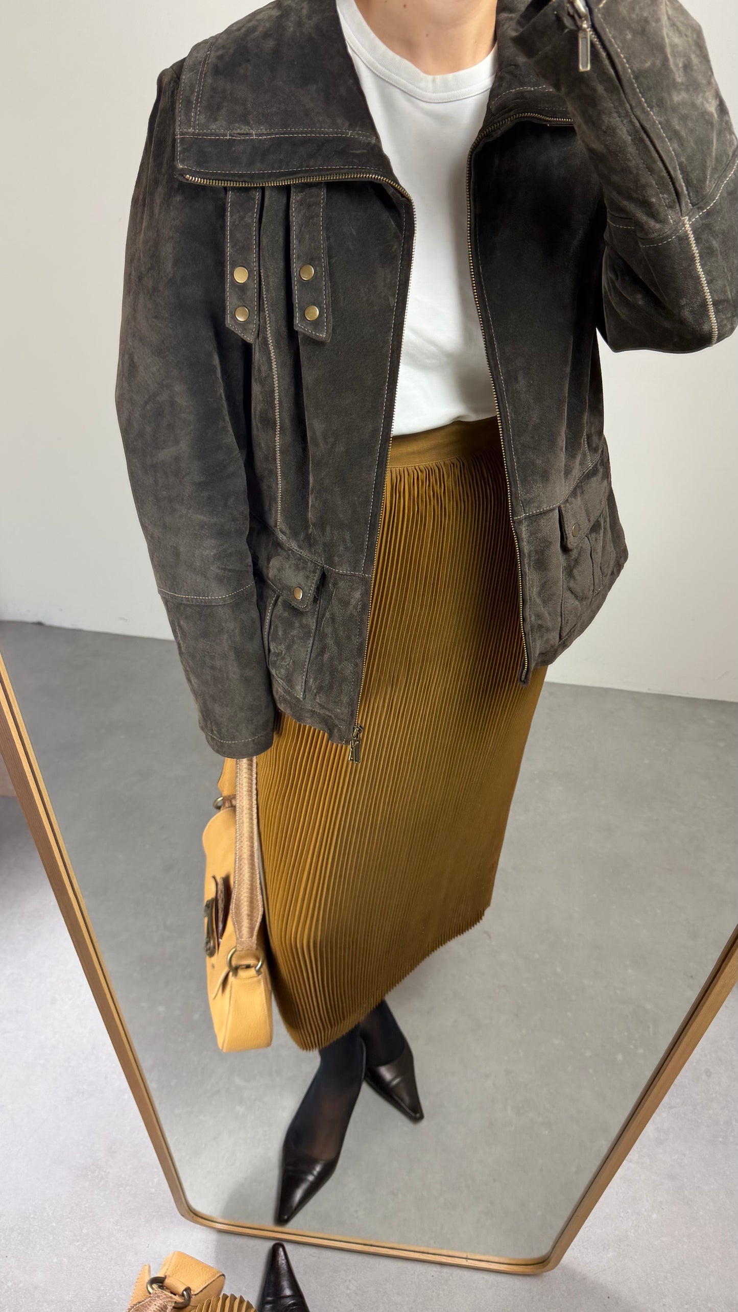 Giacca in vera pelle scamosciata
