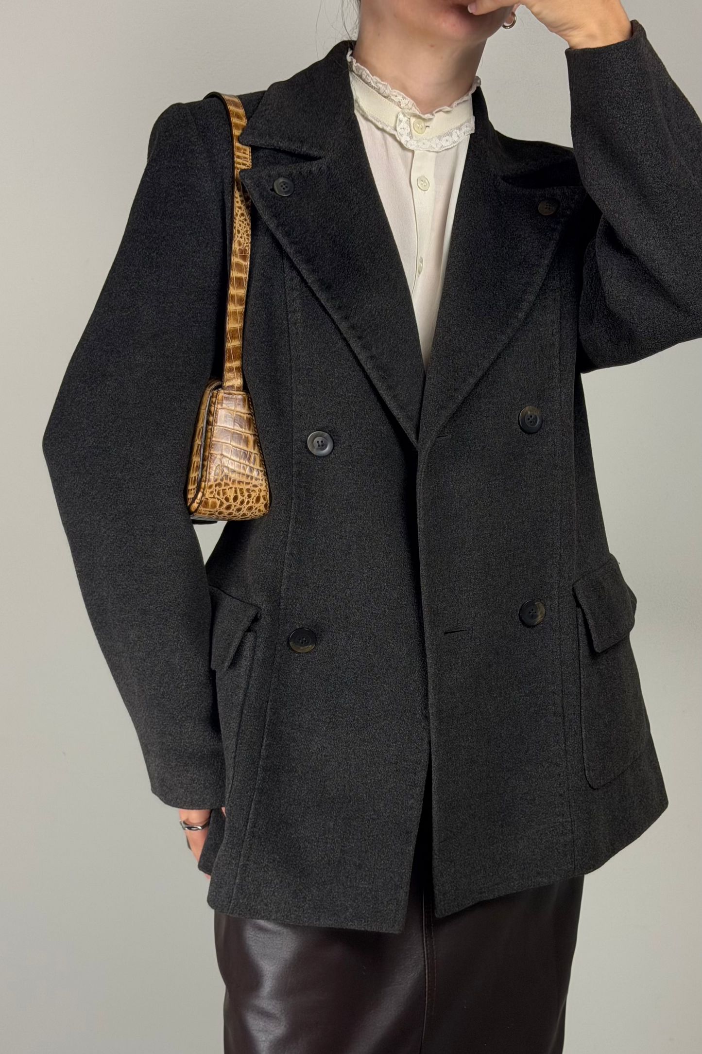 Cappottino in lana, seta, cashmere e angora