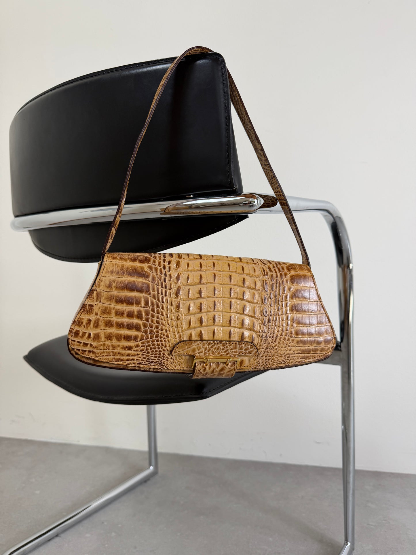 Borsa vintage in vera pelle effetto coccodrillo