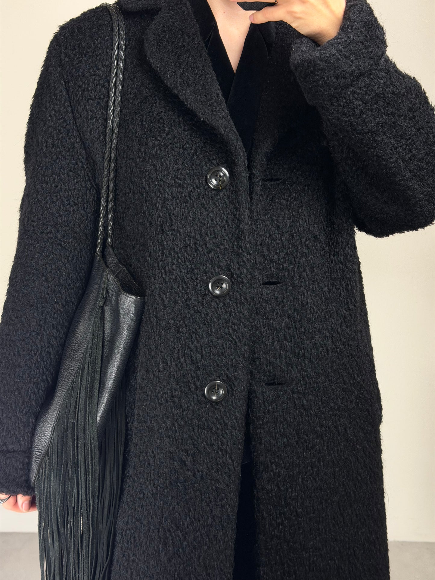 Cappotto nero lungo in mohair e lana
