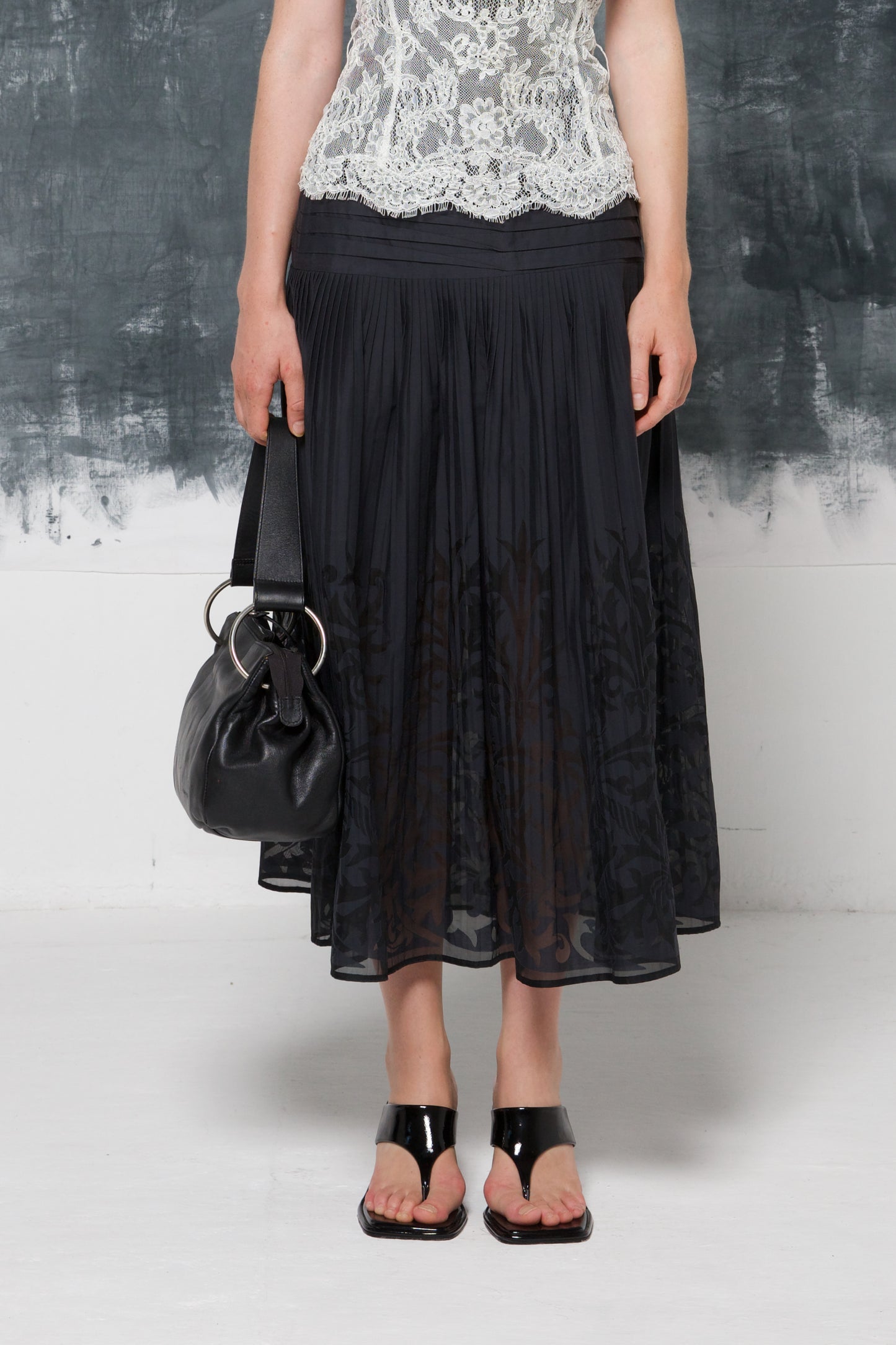 Shoulder bag in vera pelle con anelli