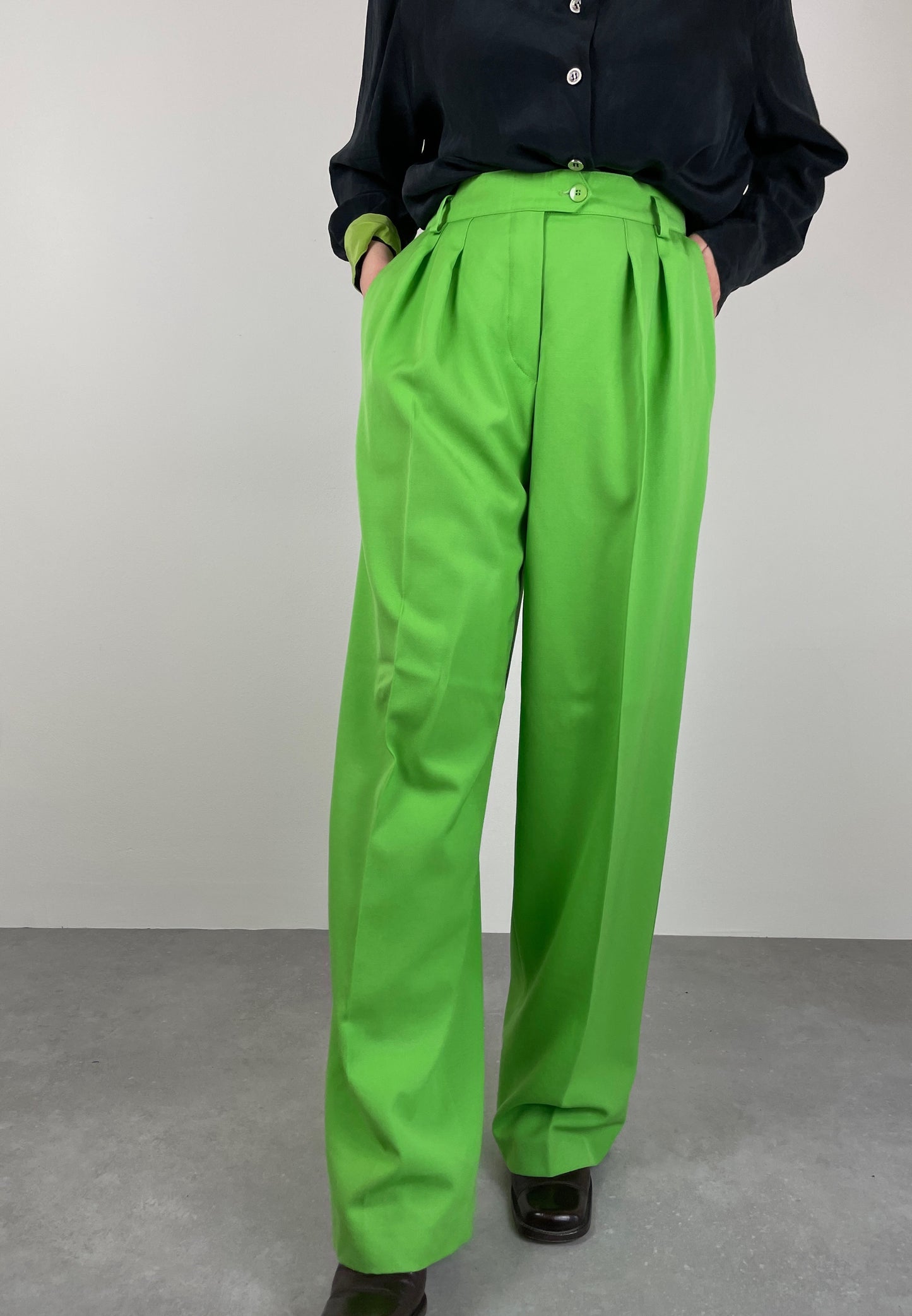 Escada green trousers