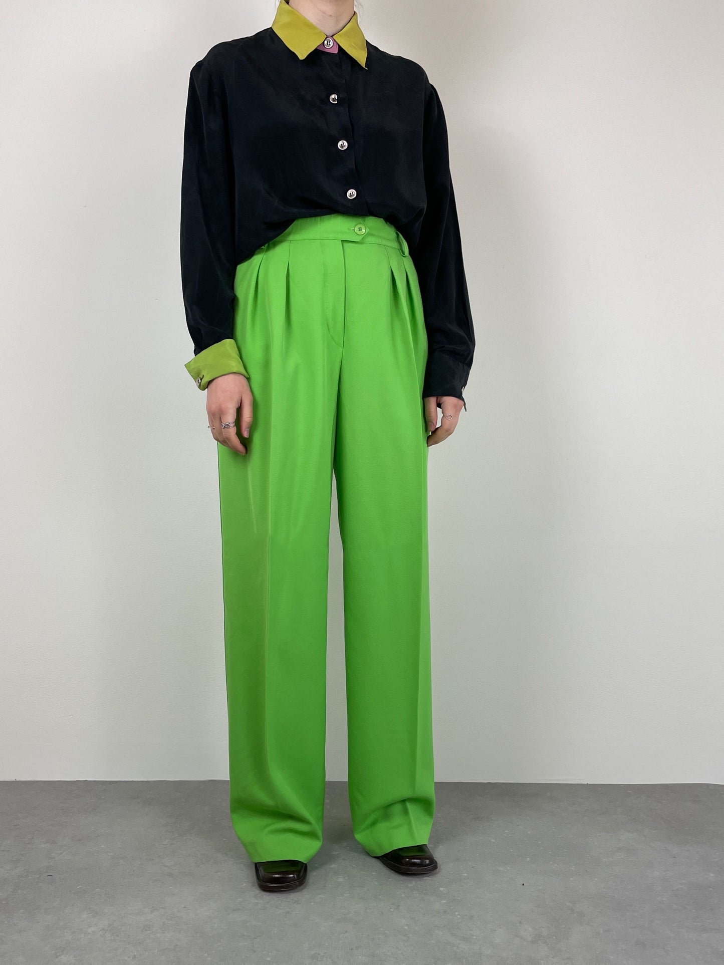 Escada green trousers