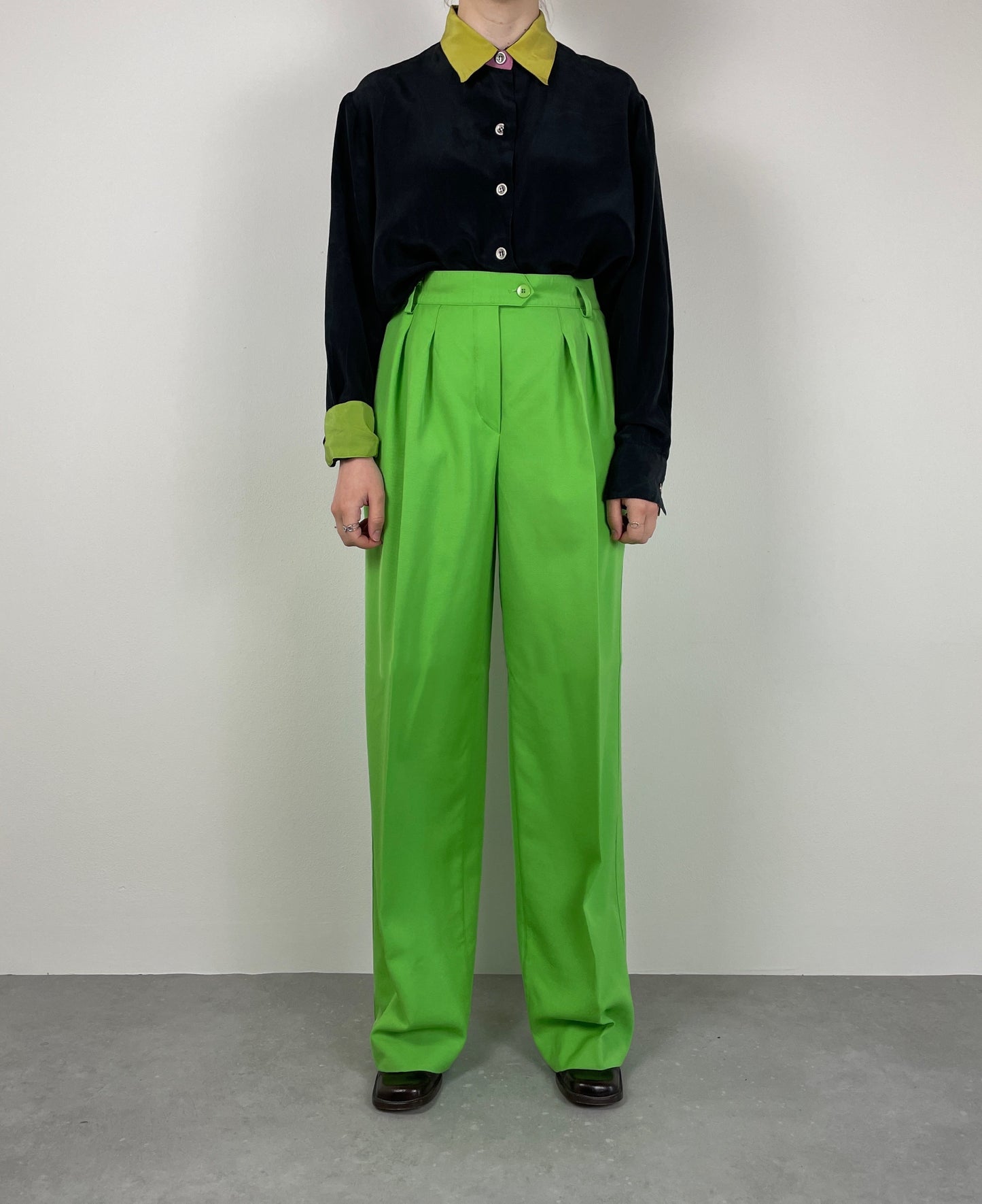 Escada green trousers