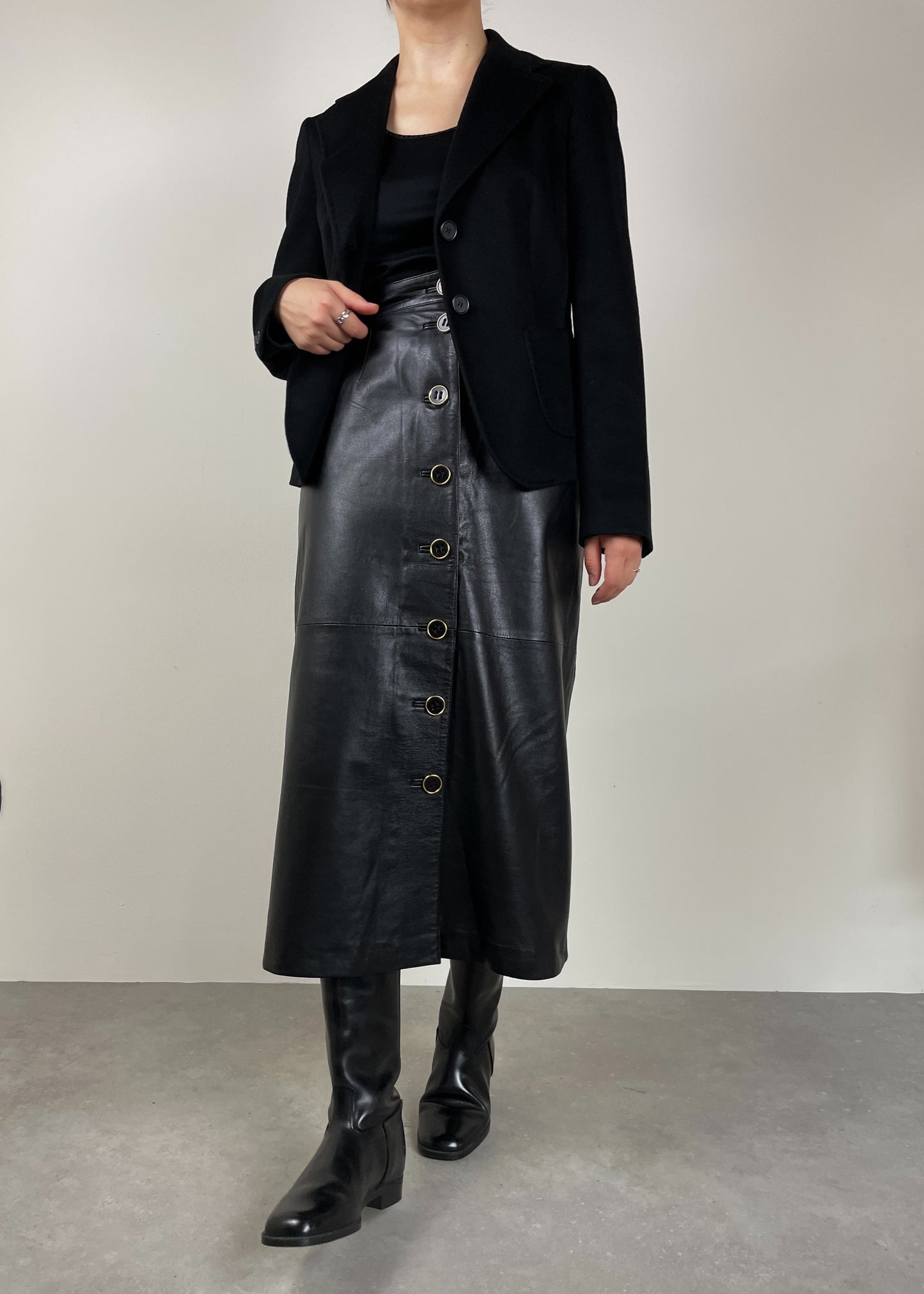 Real leather long skirt